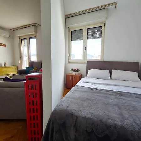 דירה Tina's Cozy Nest פודגוריצה